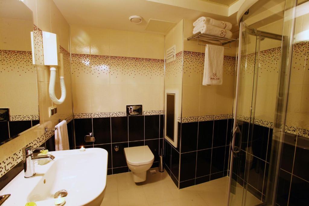 Saadet Grand Hotel HATAY Quarto foto